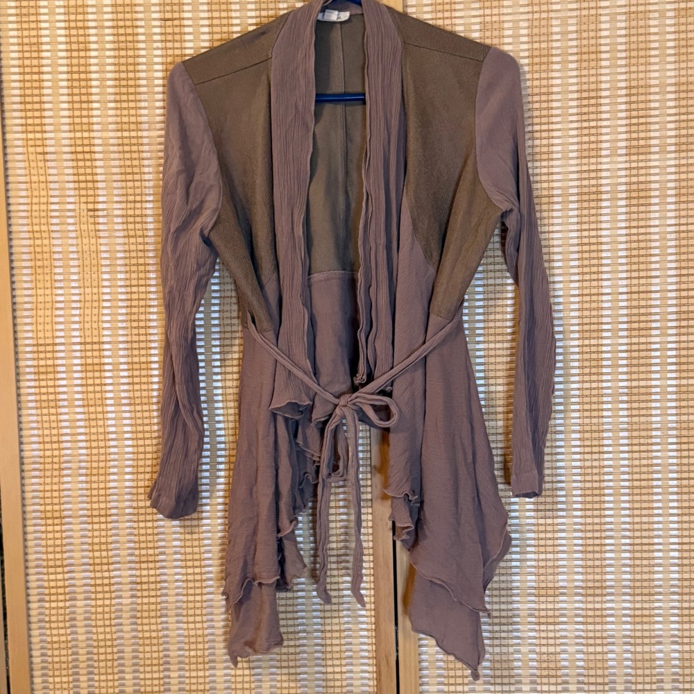 Onetheland‎ Mauve Faux Suede Crinkle Gauze Ruffle Tie Front Cardigan M Bohemian